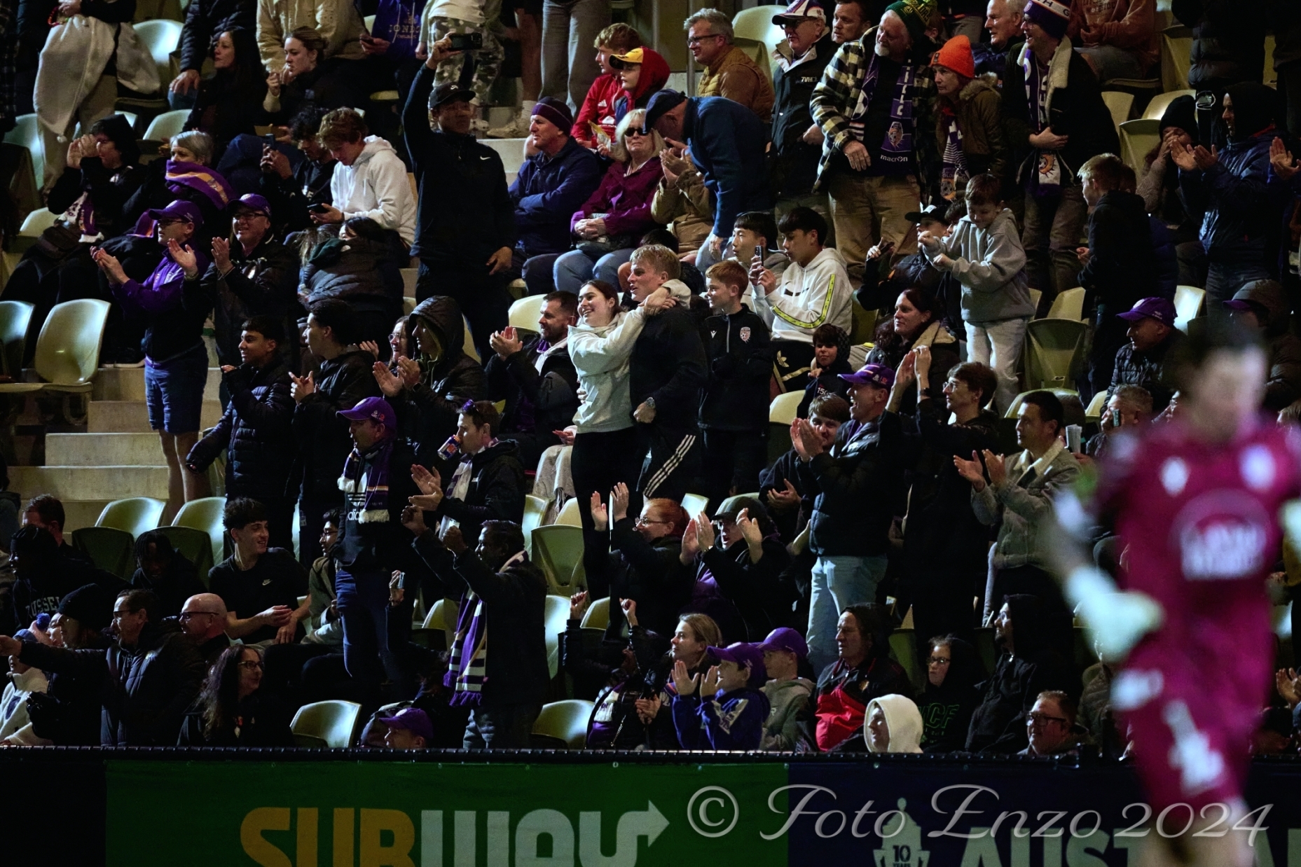 Perth Glory v Melbourne City FotoEnzo