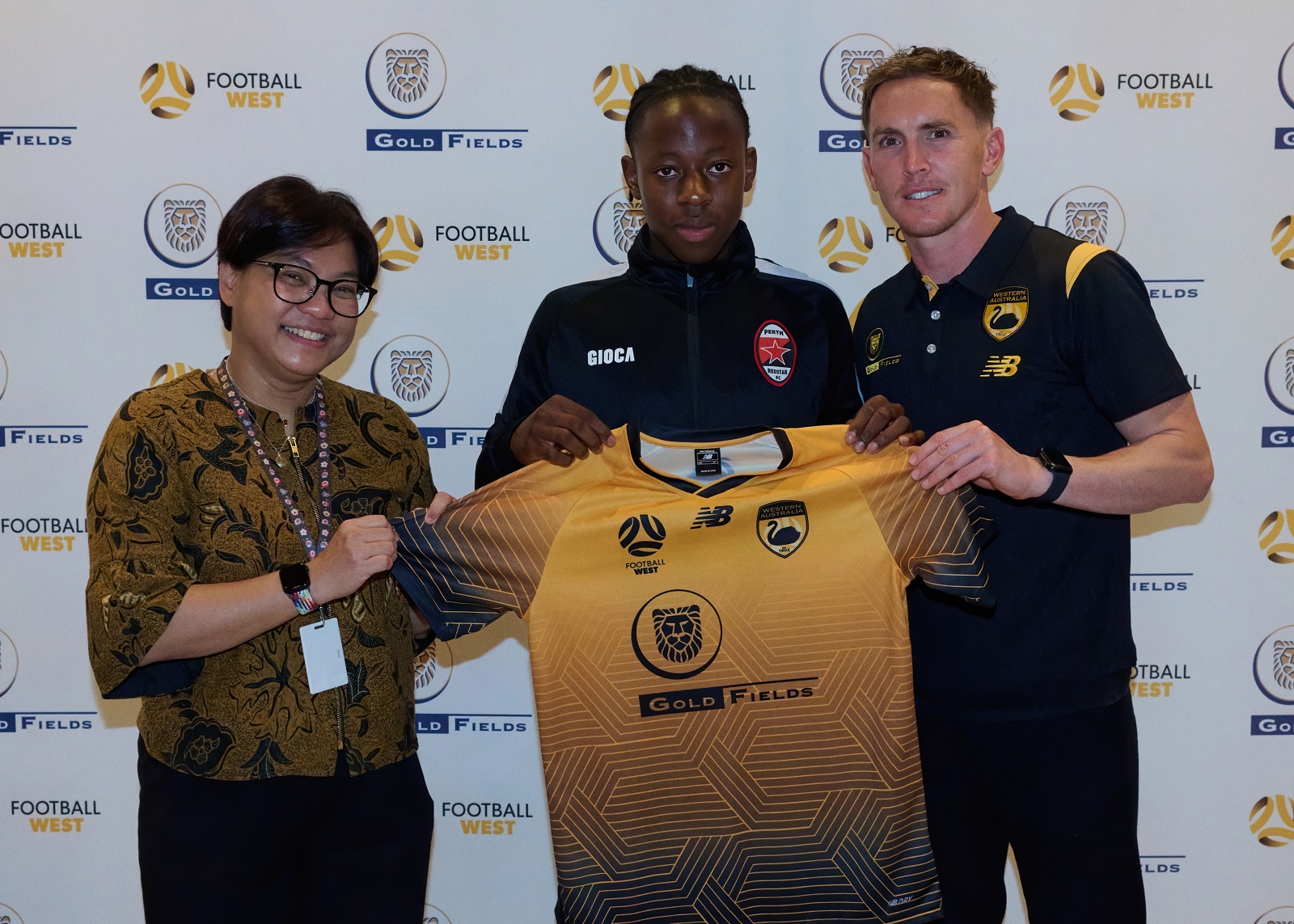 Gold FIelds WA Under 14s Boys Jakarta Indonesian Consul General in Perth Listiana Operananta  Neil Kilkenny