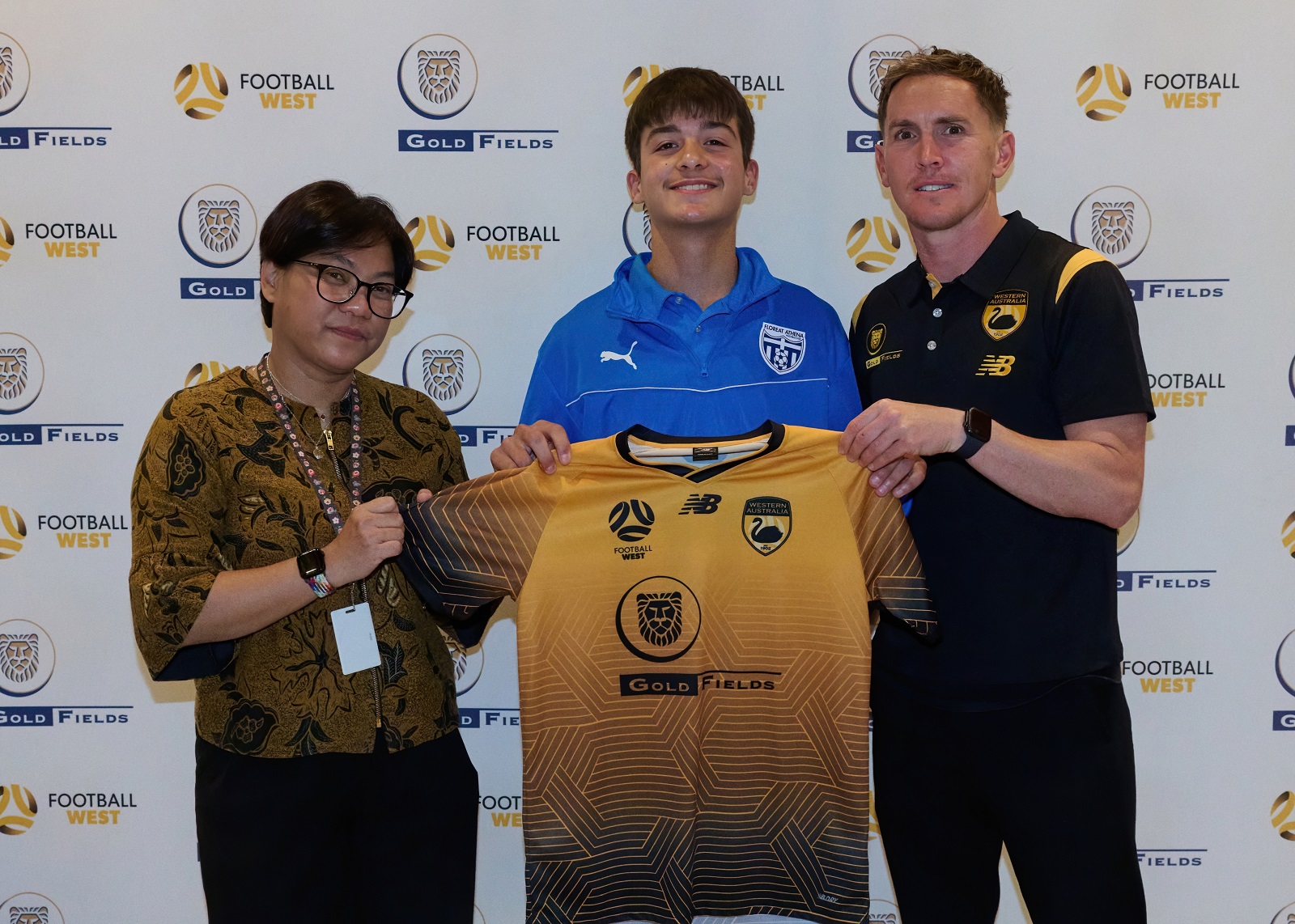 Gold FIelds WA Under 14s Boys Jakarta Indonesian Consul General in Perth Listiana Operananta  Neil Kilkenny