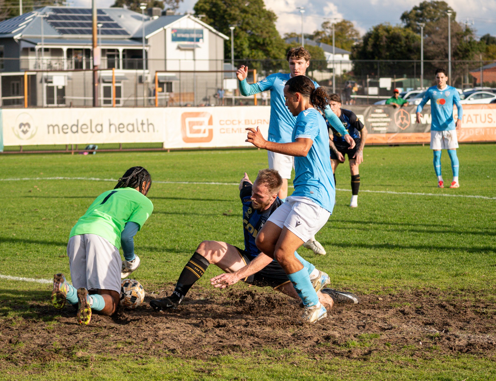 Baysie win league
