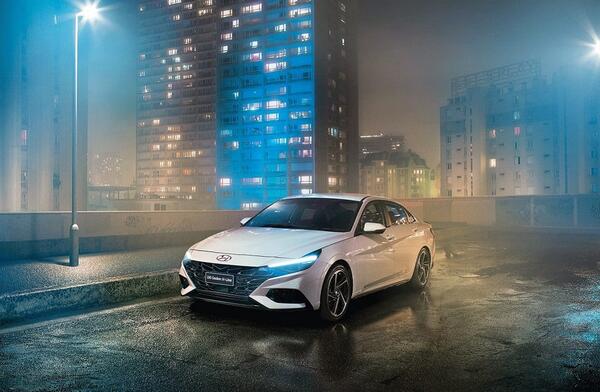 Hyundai car shot 