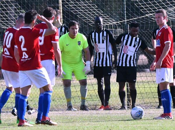 Western Knights beat Swan United 6-0