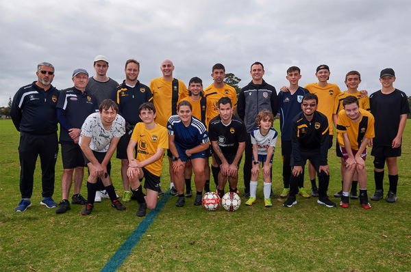 Glory coach Garcia support for WA Paras State Team