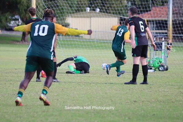 Kelmscott 3-0 East Perth