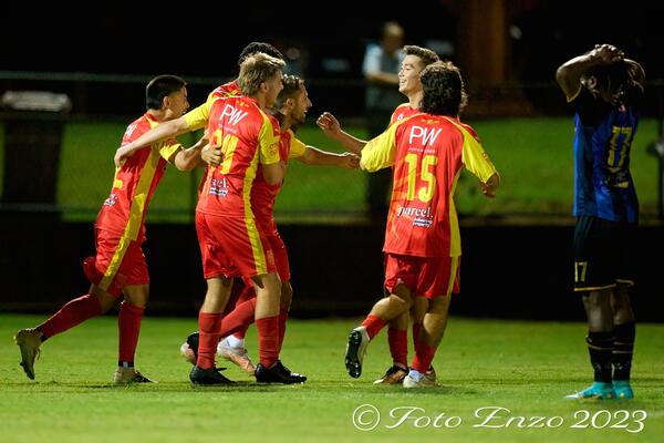 Stirling 1-0 Bayswater Night Series. Photo by FotoEnzo