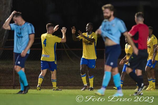 Inglewood United 3-1 Sorrento Night Series Fotoenzo