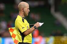 Referee Josh Mannella 